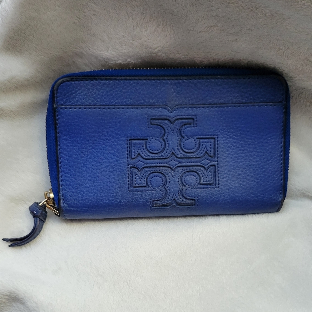 Tory Burch Royal Blue Logo Zip Wallet